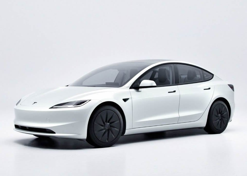 Tesla Model 3 Long Range